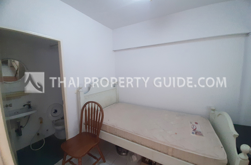 Townhouse in Sukhumvit 
